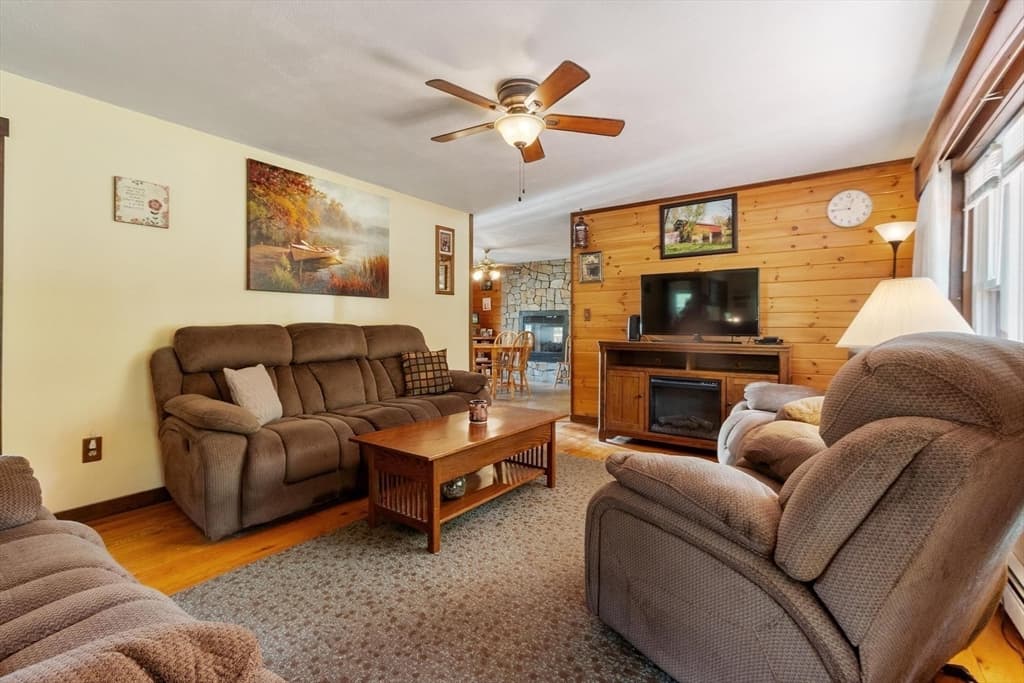165 Hockanum Road, Warwick MA 01378 photo 7