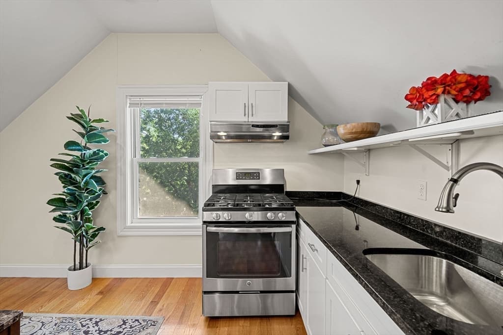 Condominium at 2512 Massachusetts Ave # 3, Cambridge MA 02140, Cambridge, photo 10 of 17