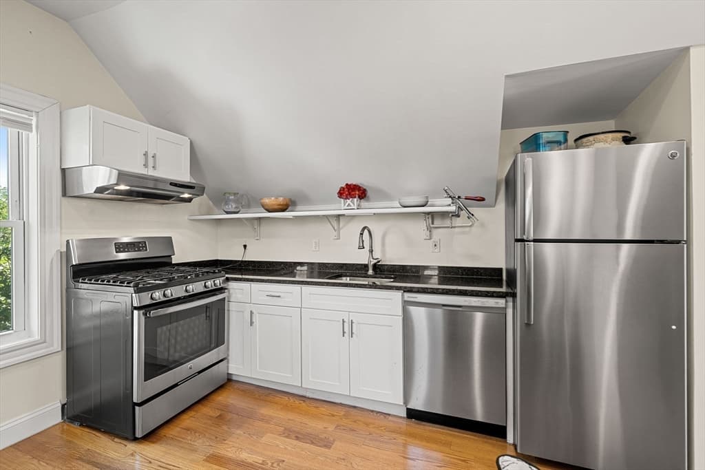 Condominium at 2512 Massachusetts Ave # 3, Cambridge MA 02140, Cambridge, photo 11 of 17