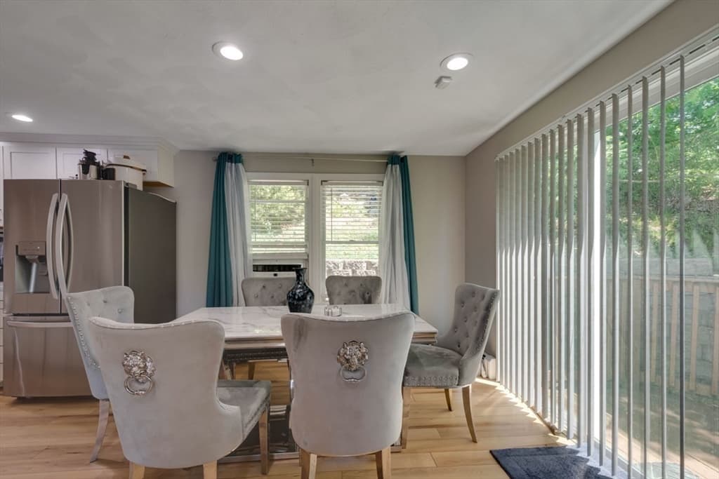 Single Family Residence at 23 Lovers Leap Ave, Lynn MA 01904, photo 16 of 30