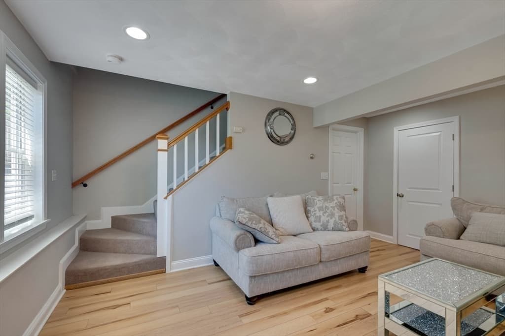 Single Family Residence at 23 Lovers Leap Ave, Lynn MA 01904, photo 9 of 30