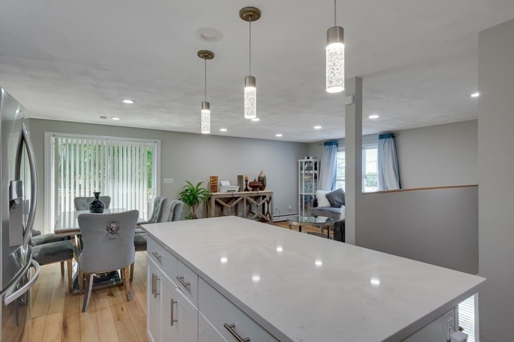 Single Family Residence at 23 Lovers Leap Ave, Lynn MA 01904, photo 14 of 30