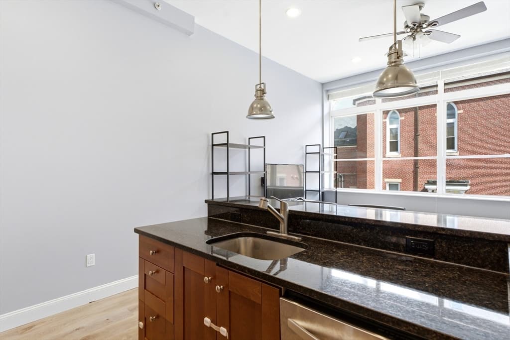 Condominium at 30 Broad St # 203, Marlborough MA 01752, Marlborough, photo 10 of 31