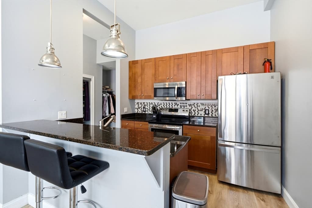 Condominium at 30 Broad St # 203, Marlborough MA 01752, Marlborough, photo 14 of 31