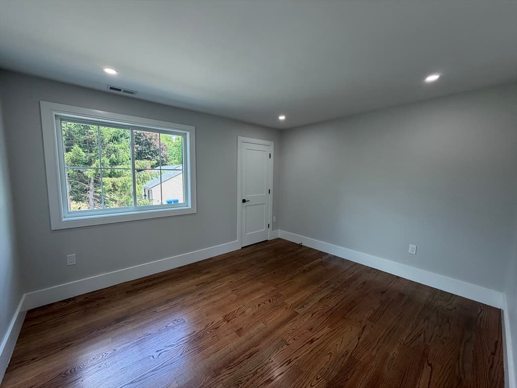1172 Washington St, Holliston MA 01746 photo 20