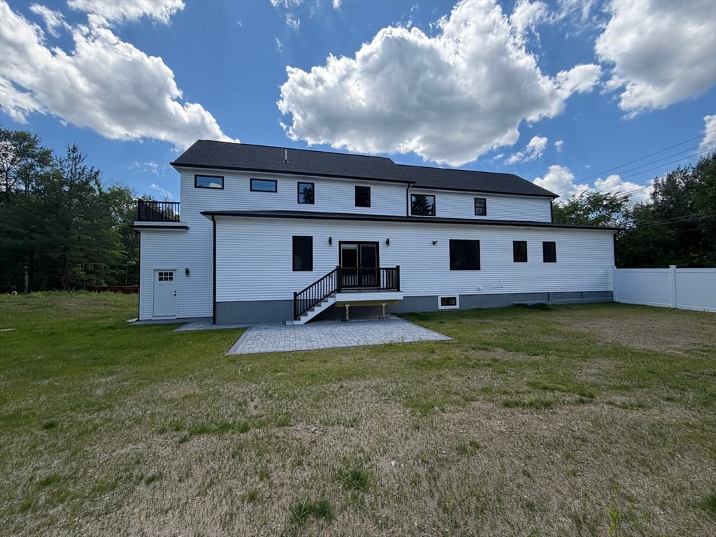 1172 Washington St, Holliston MA 01746 photo 39