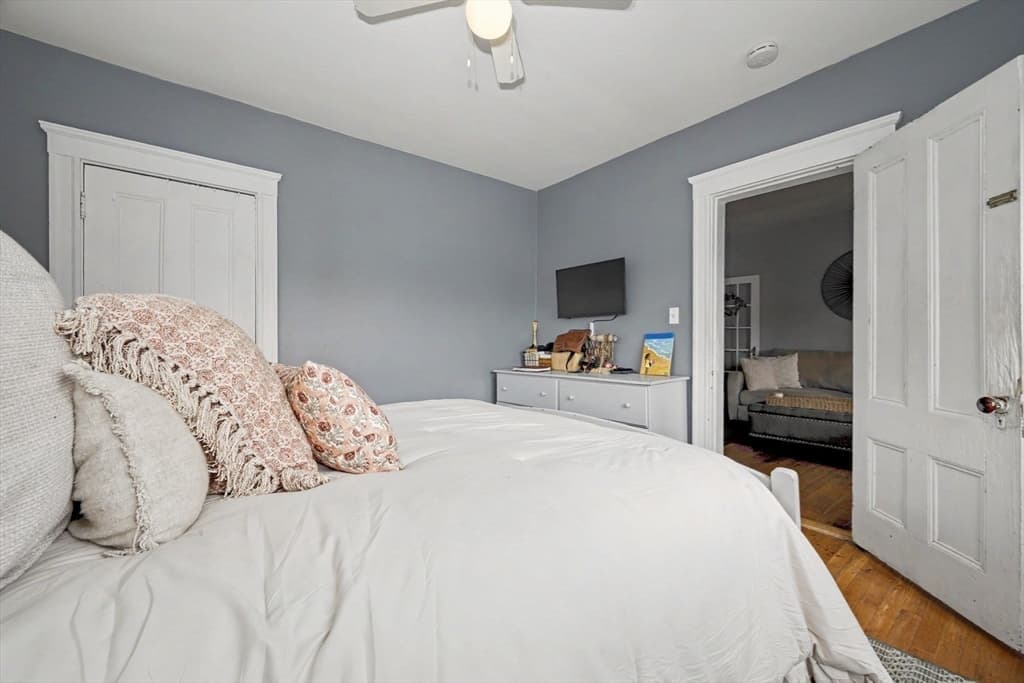 2 Family - 2 Units Side by Side at 105 Ocean View St., Winthrop MA 02152, Winthrop, photo 10 of 38