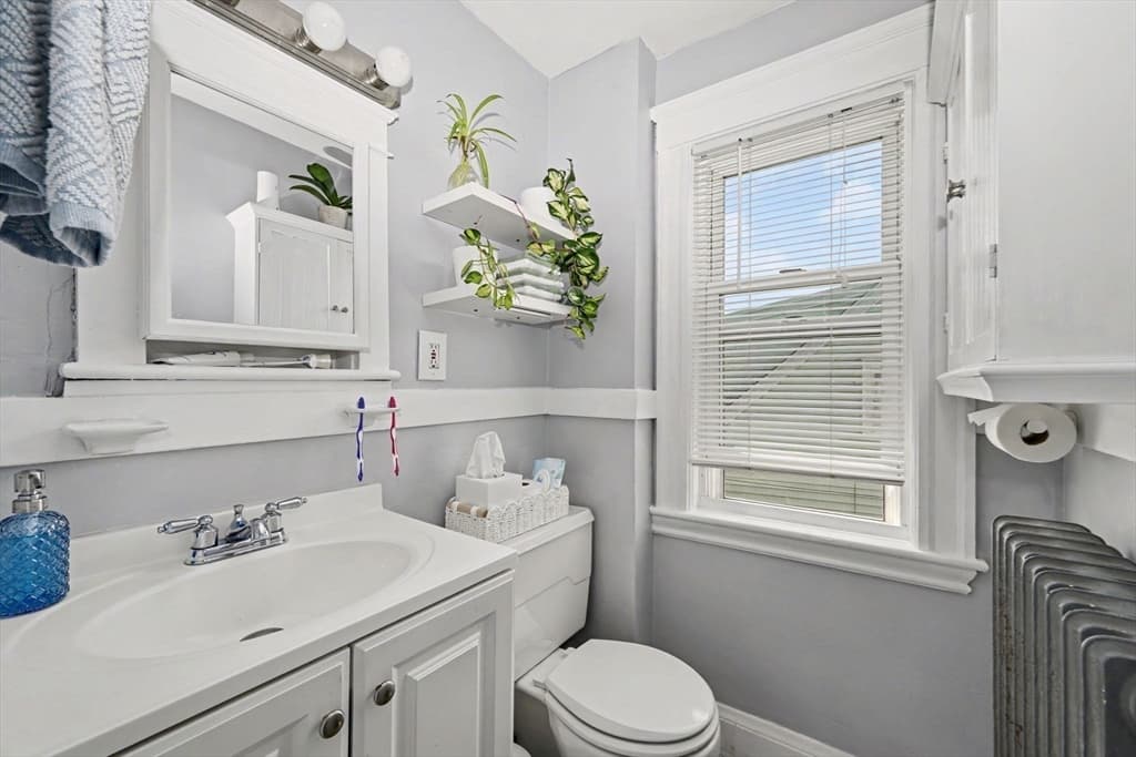 2 Family - 2 Units Side by Side at 105 Ocean View St., Winthrop MA 02152, Winthrop, photo 19 of 38