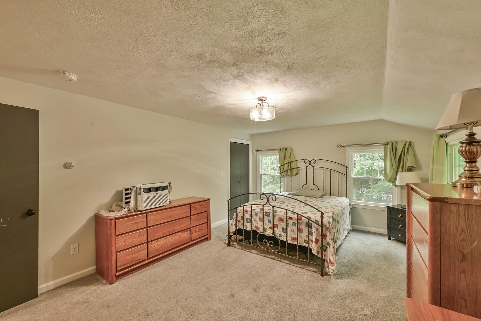 Single Family Residence at 48 Central St, Auburn MA 01501, photo 23 of 27
