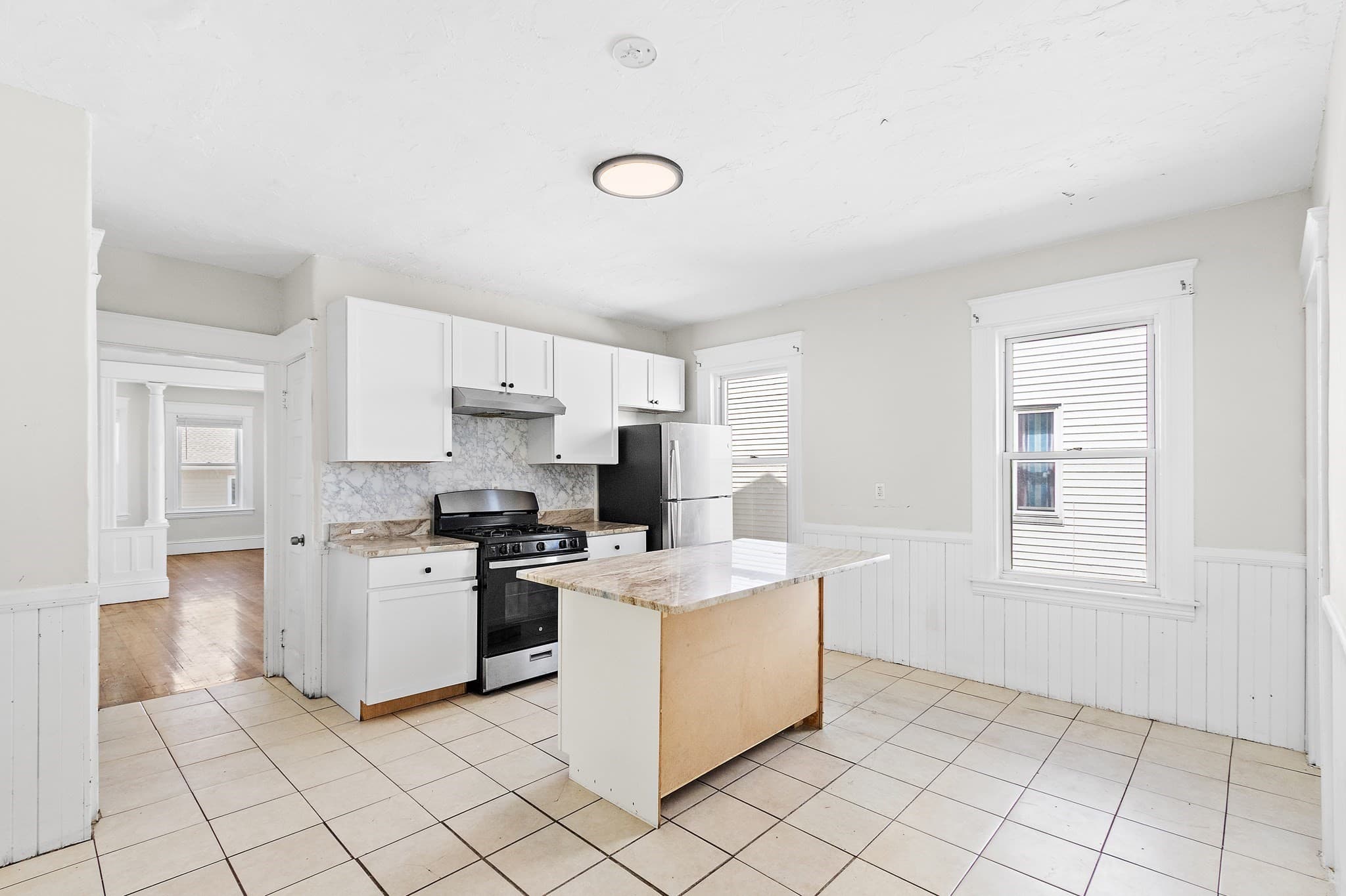 3 Family - 3 Units Up/Down at 19-21 Henchman Street, Worcester MA 01605, photo 13 of 41