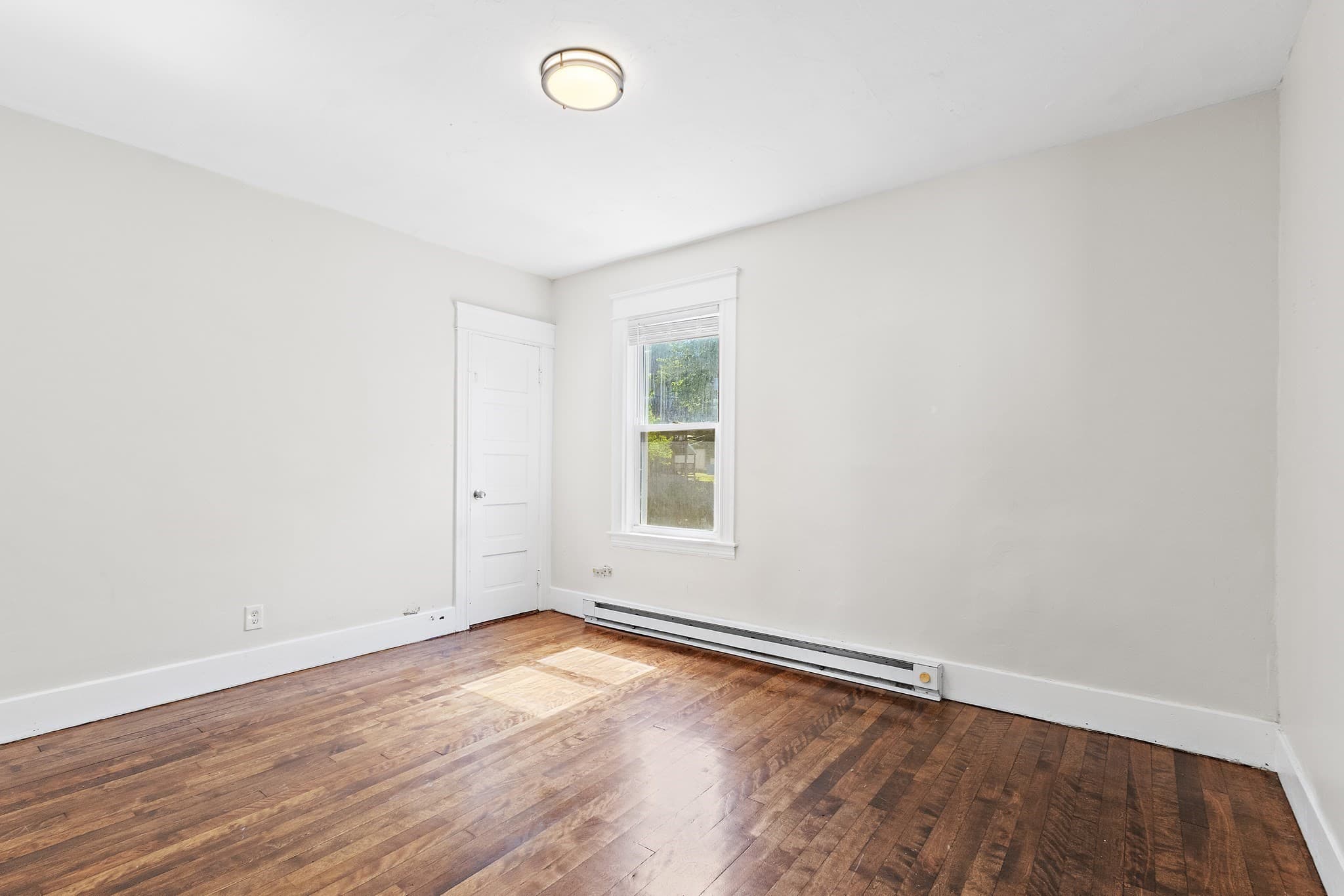 3 Family - 3 Units Up/Down at 19-21 Henchman Street, Worcester MA 01605, photo 20 of 41