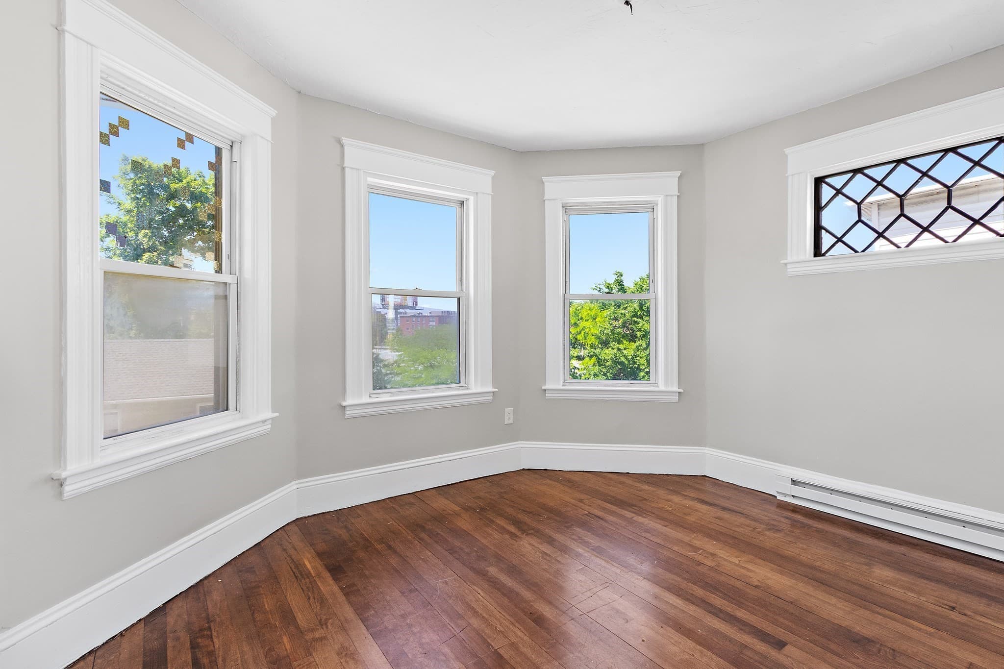3 Family - 3 Units Up/Down at 19-21 Henchman Street, Worcester MA 01605, photo 11 of 41