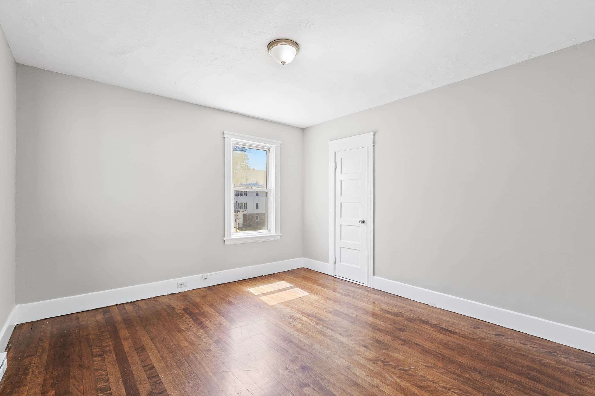 3 Family - 3 Units Up/Down at 19-21 Henchman Street, Worcester MA 01605, photo 35 of 41