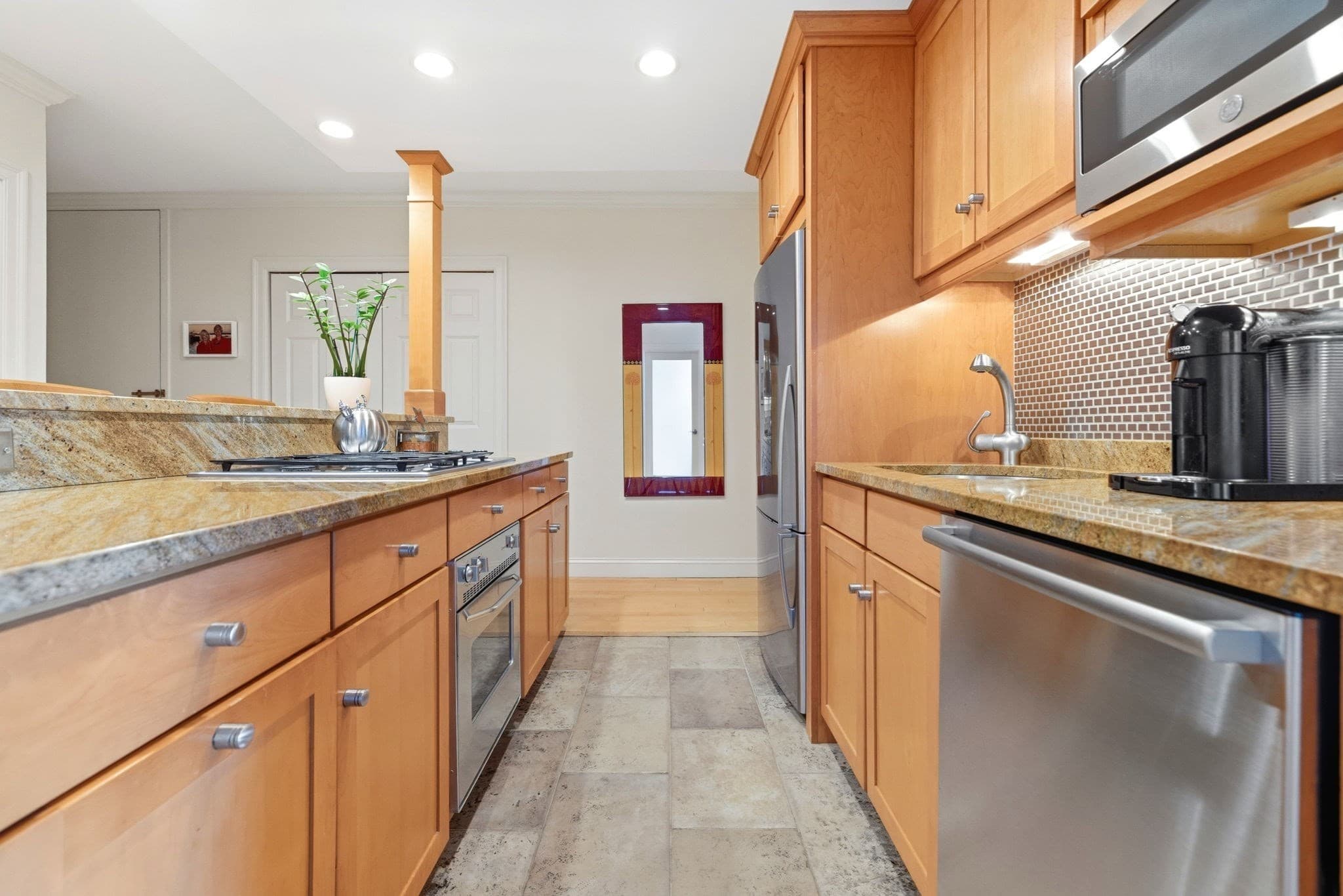 Condominium at 65 E India Row # 26G, Boston MA 02110, photo 6 of 20