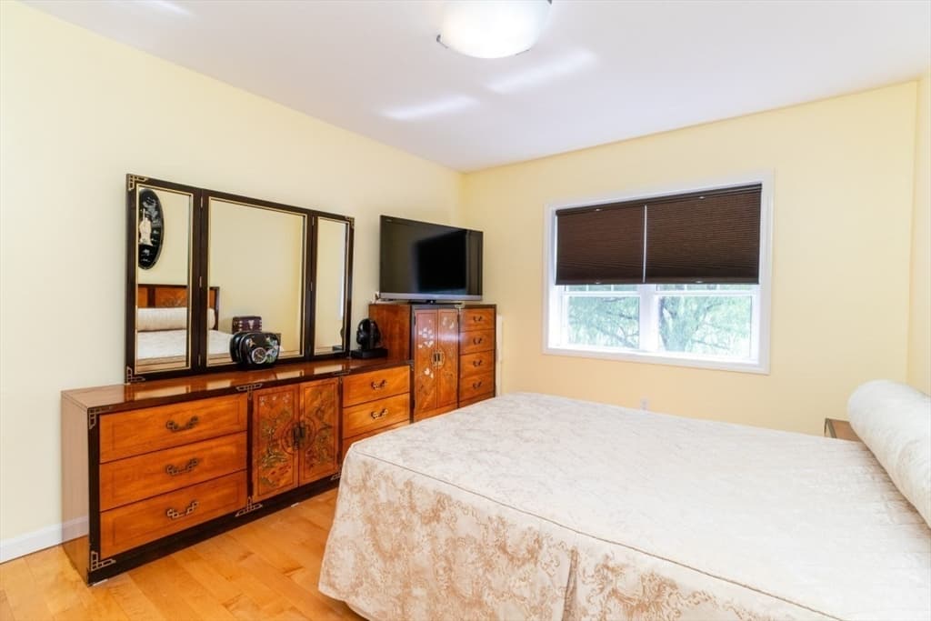 Condominium at 26 Lake Shore Ct # 1, Boston MA 02135, photo 17 of 28