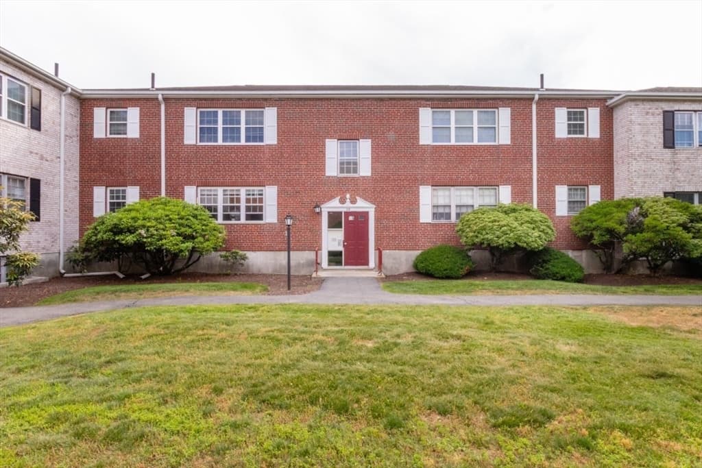 Condominium at 26 Lake Shore Ct # 1, Boston MA 02135, photo 28 of 28