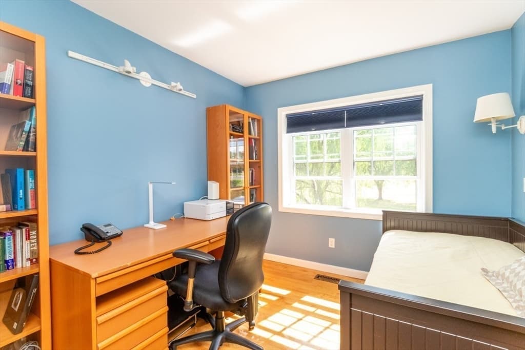 Condominium at 26 Lake Shore Ct # 1, Boston MA 02135, photo 11 of 28