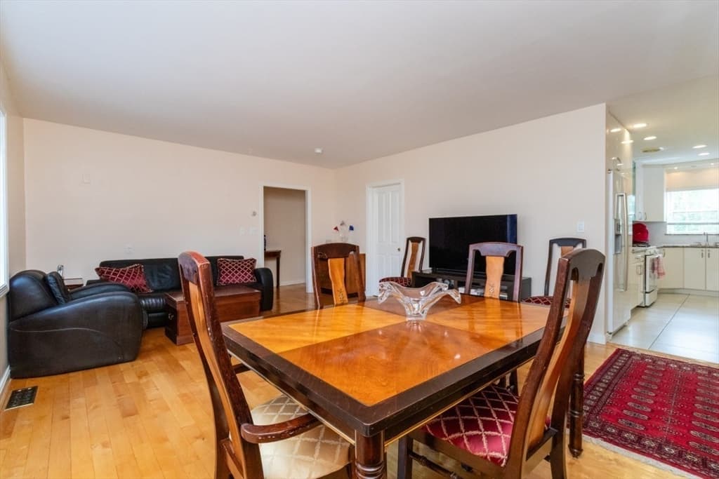 Condominium at 26 Lake Shore Ct # 1, Boston MA 02135, photo 8 of 28