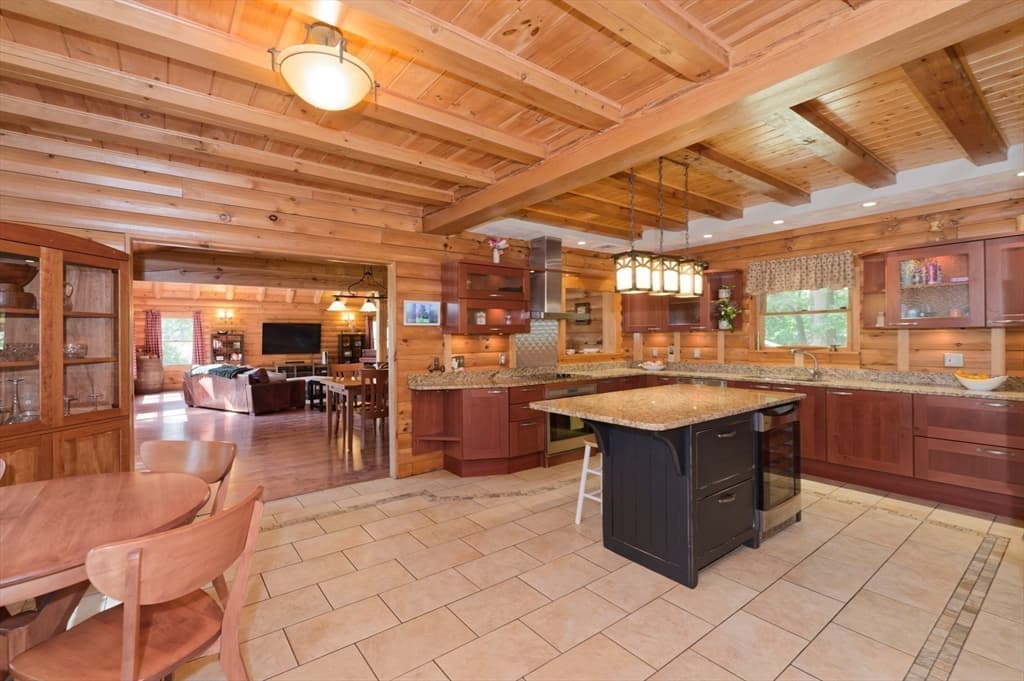 55 Breakneck Hill Rd, Southborough MA 01772 photo 10