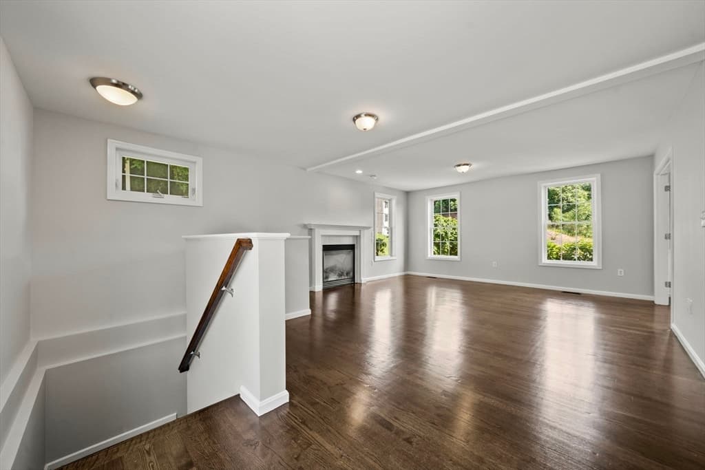 8 Woods Hill Cir, Woburn MA 01801 photo 15