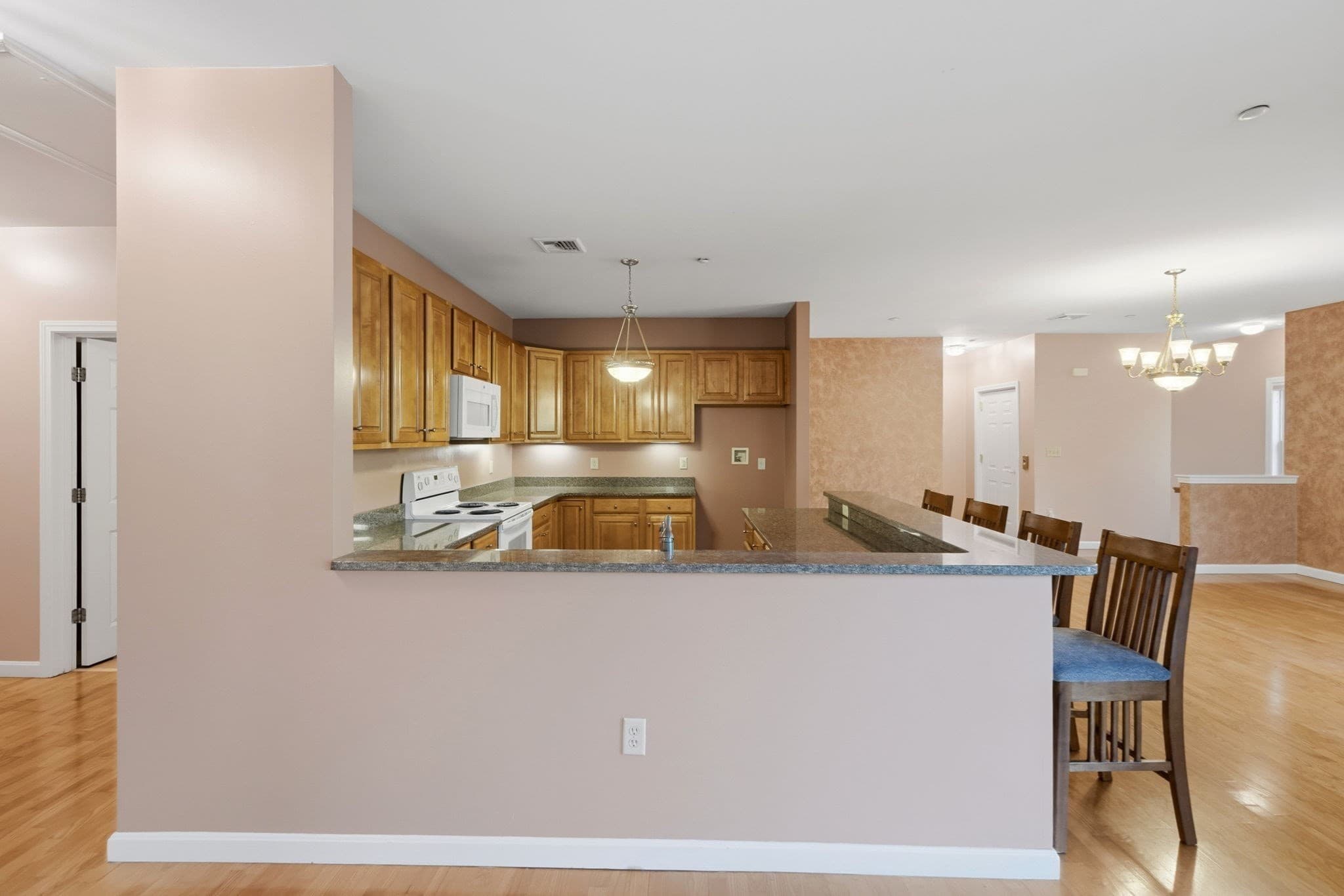 Condominium at 631 East Street # B201, Mansfield MA 02048, photo 15 of 42