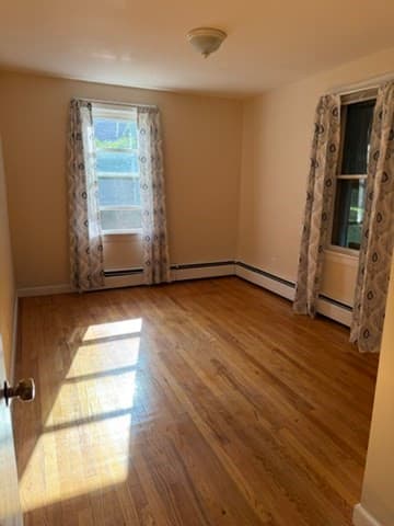 Single Family Residence at 25 Sumner St, North Attleboro MA 02760, photo 9 of 18