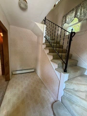 Single Family Residence at 25 Sumner St, North Attleboro MA 02760, photo 8 of 18