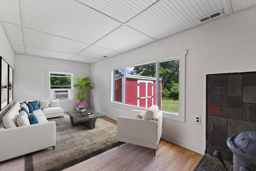 Single Family Residence at 185 Linden St, Berlin MA 01503, Berlin, photo 17 of 22