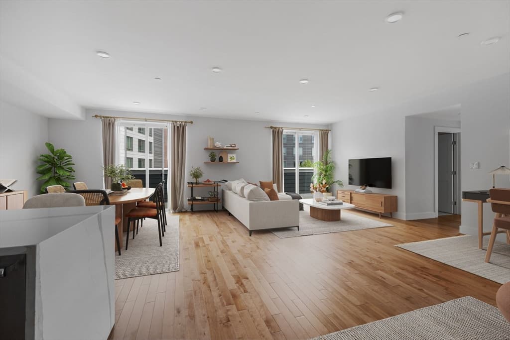50 Hichborn St # 506, Boston MA 02135