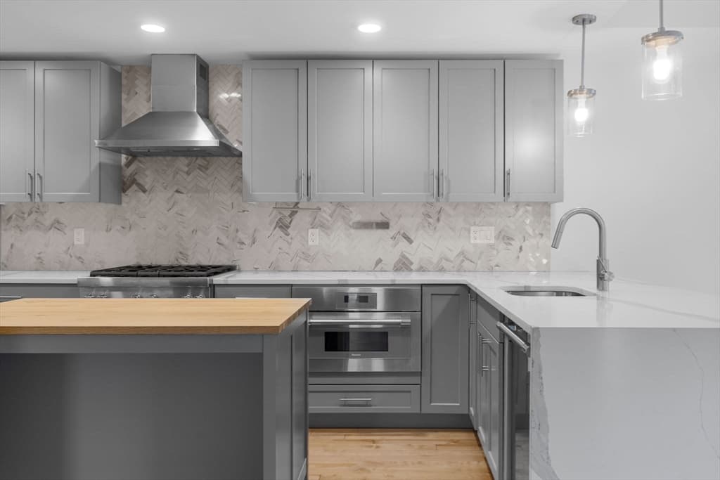 Condominium at 50 Hichborn St # 506, Boston MA 02135, photo 9 of 27