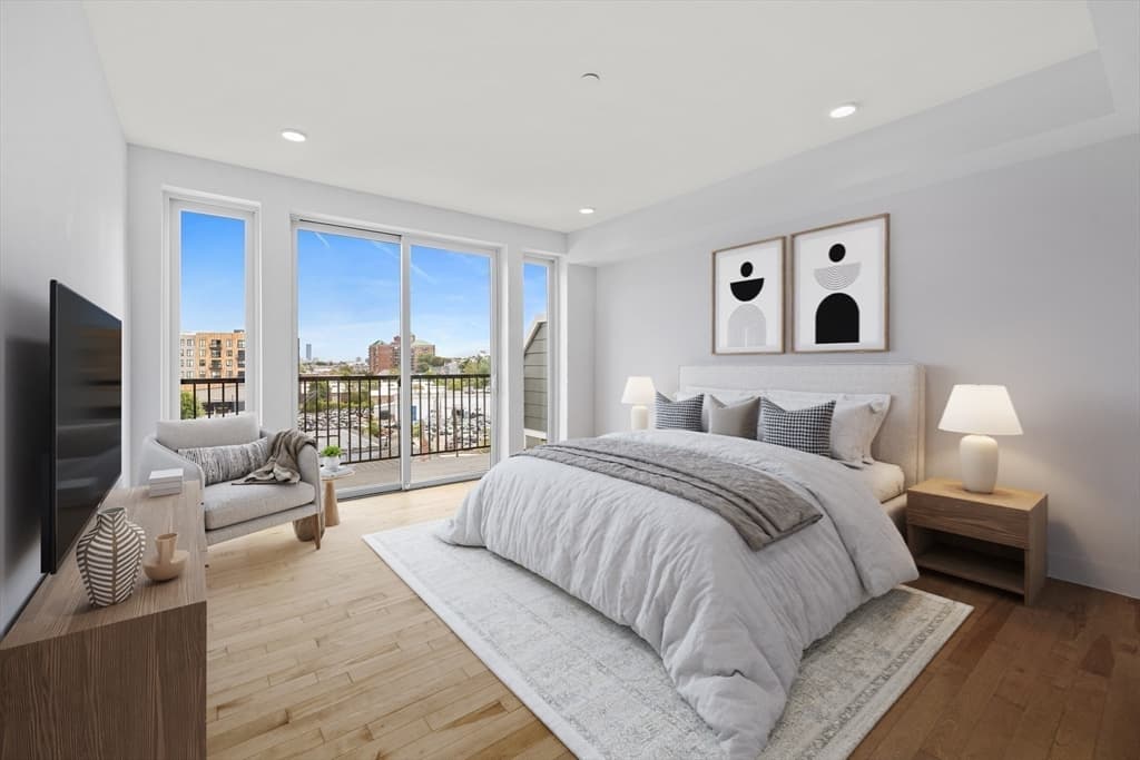 Condominium at 50 Hichborn St # 506, Boston MA 02135, photo 11 of 27