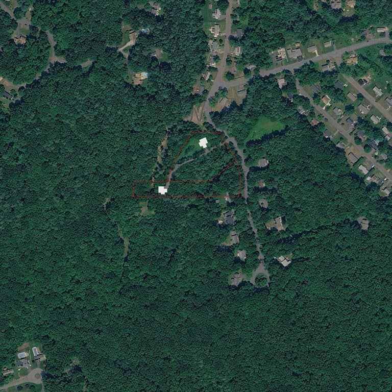 39 Stone Ridge Drive, Northampton MA 01062 photo 3