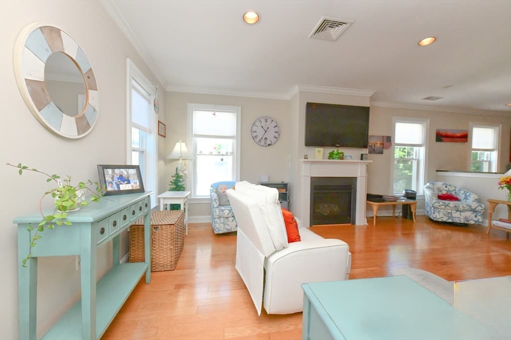 3 Honora Ct # 3, Bourne MA 02532 photo 11