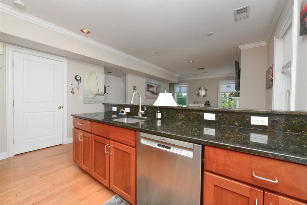 3 Honora Ct # 3, Bourne MA 02532 photo 8