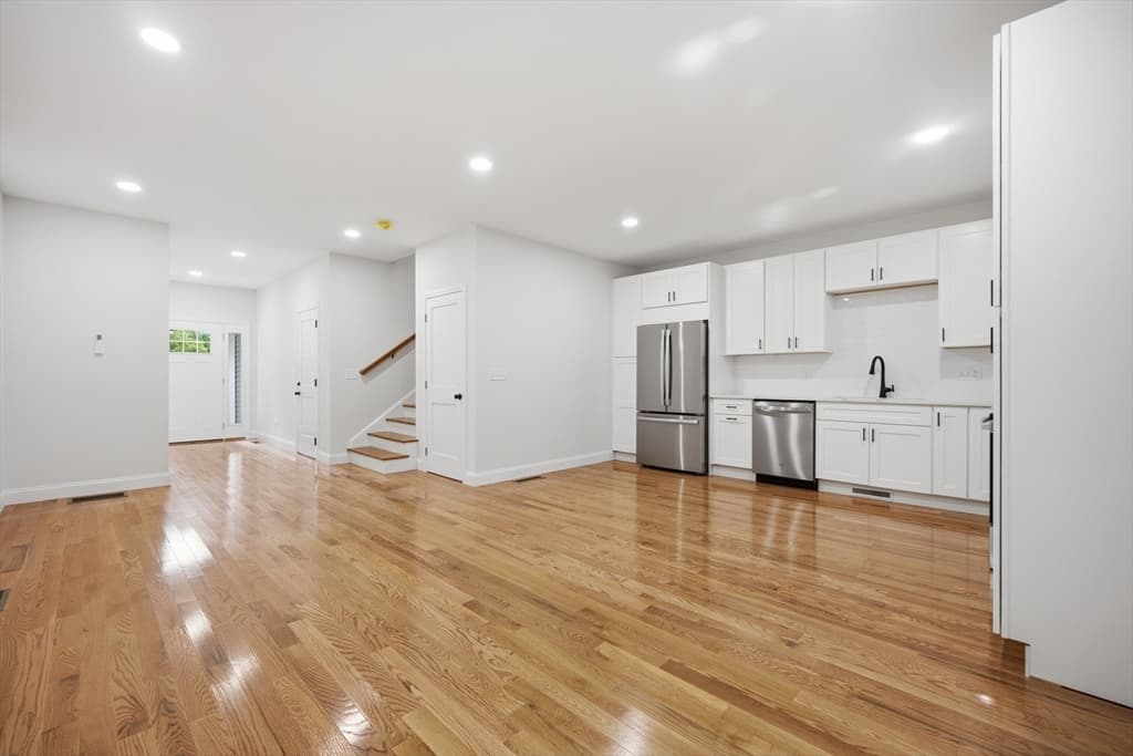 24 Nashua Rd # 1, Pepperell MA 01463 photo 4