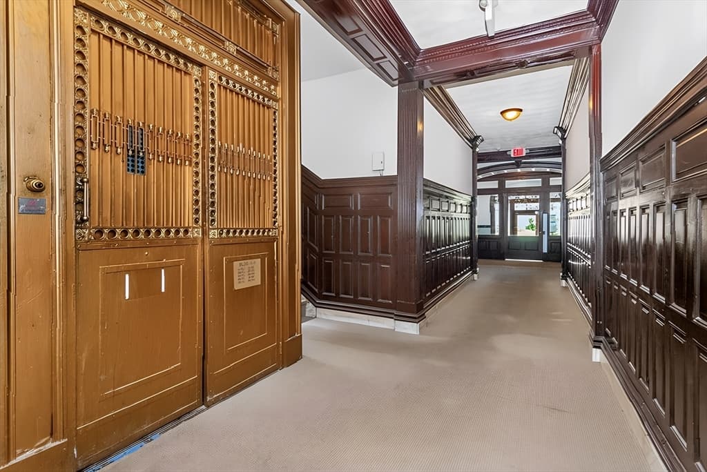 Condominium at 1111 Boylston St. # 48, Boston MA 02215, photo 6 of 16