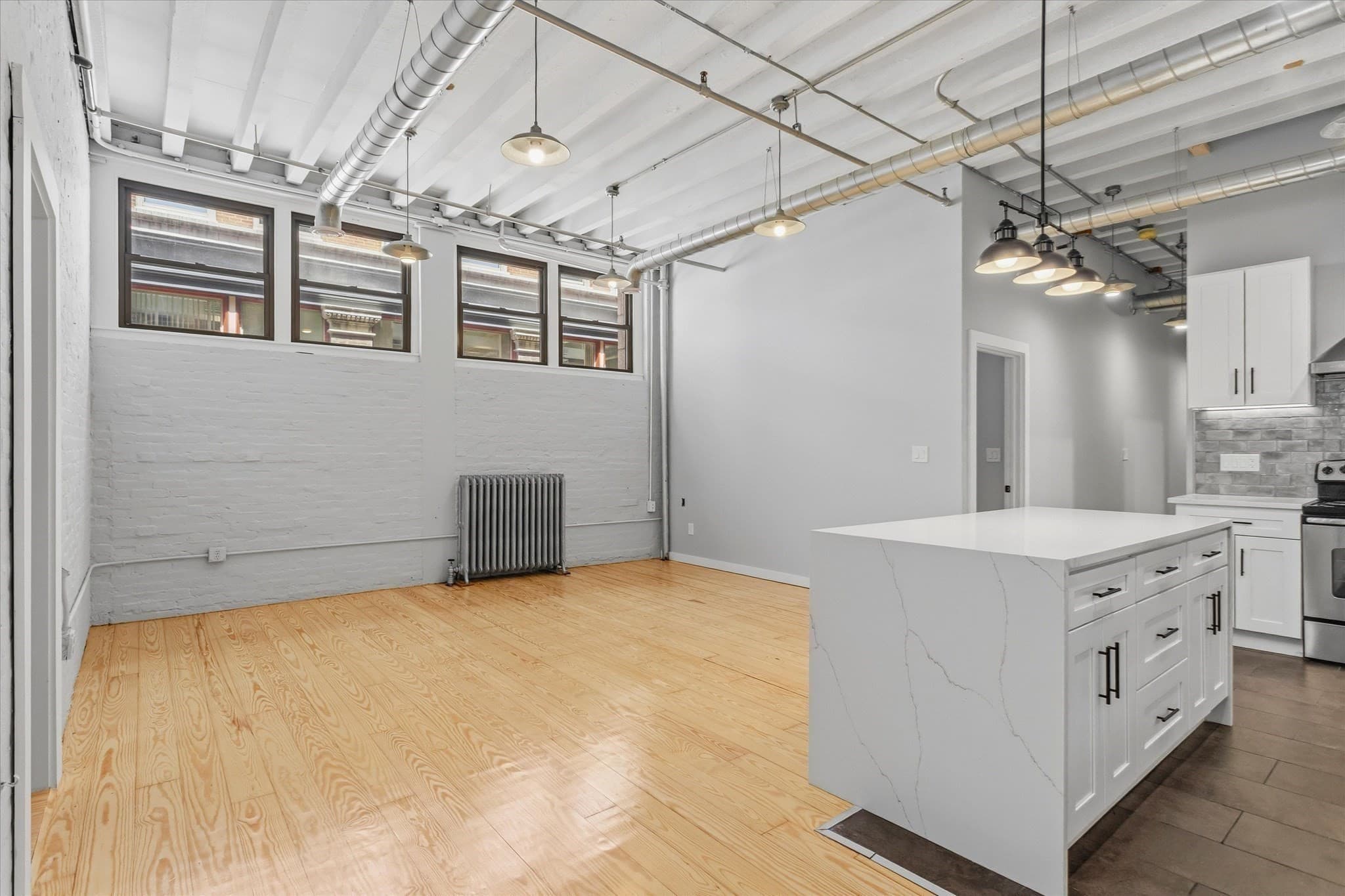 Condominium at 107 South St # 2F, Boston MA 02111, photo 12 of 38