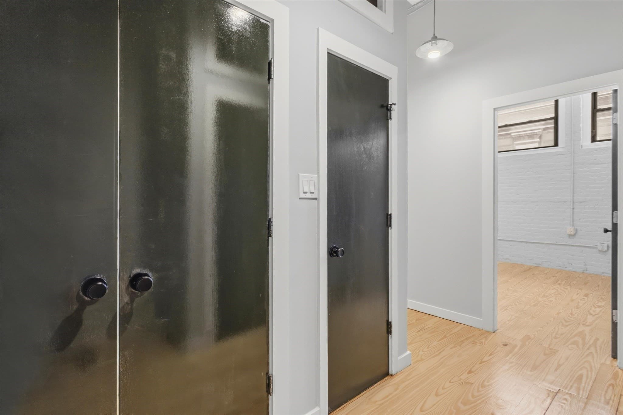 Condominium at 107 South St # 2F, Boston MA 02111, photo 14 of 38
