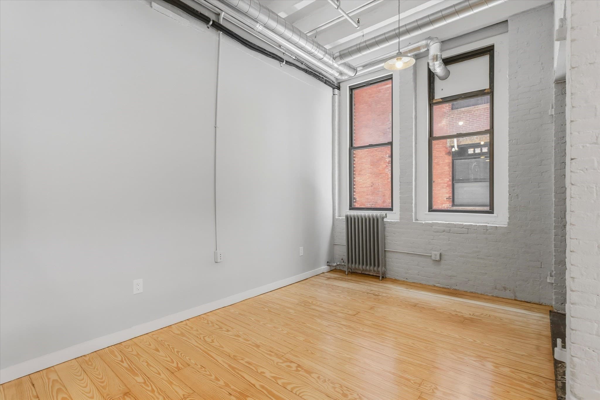 Condominium at 107 South St # 2F, Boston MA 02111, photo 18 of 38