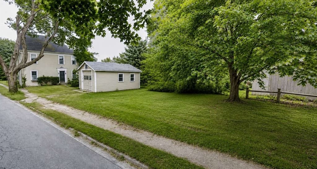 Single Family Residence at 360 Merrimac Street, Newburyport MA 01950, photo 2 of 41