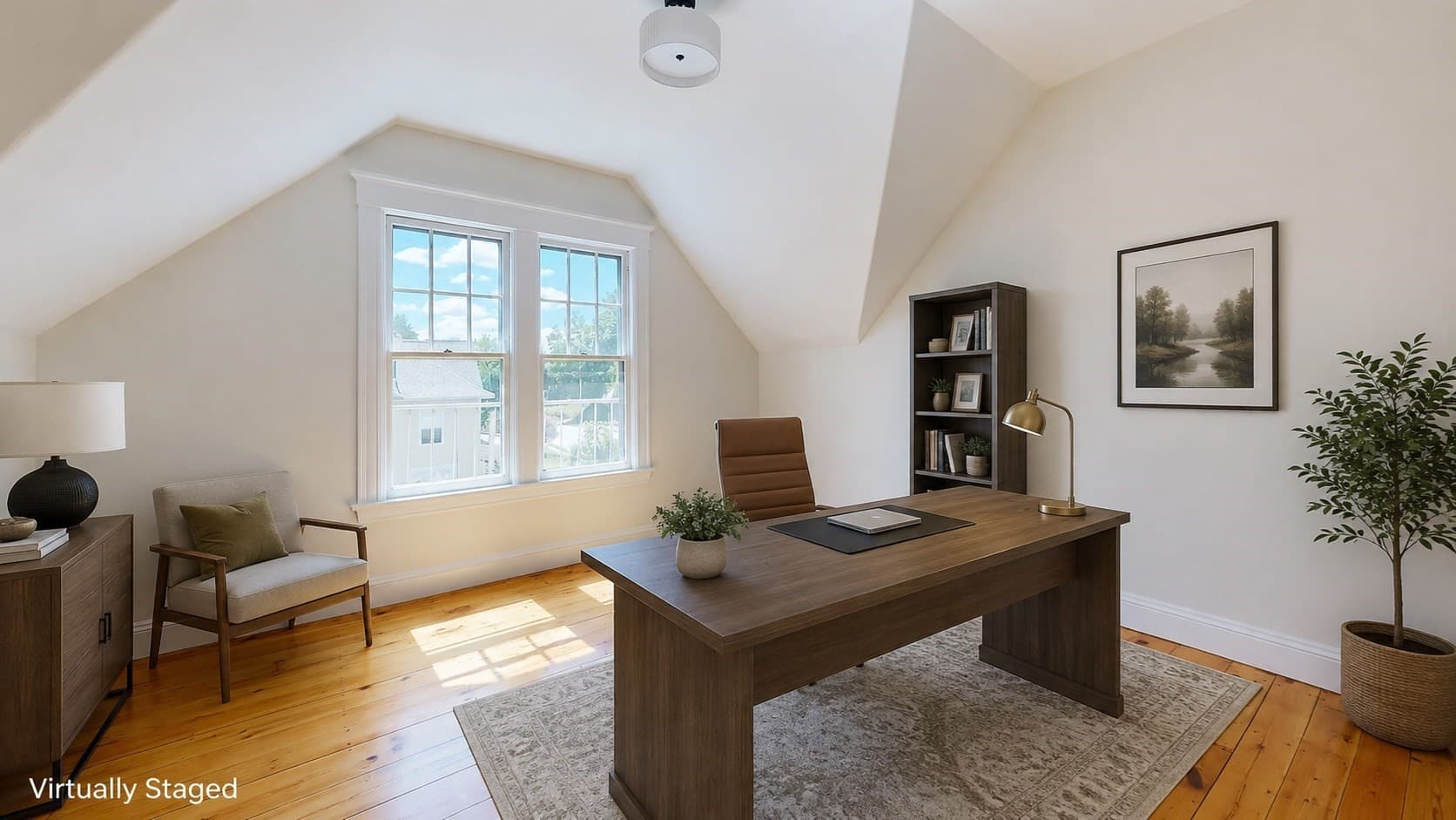 Single Family Residence at 911 Pleasant St, Worcester MA 01602, photo 6 of 42