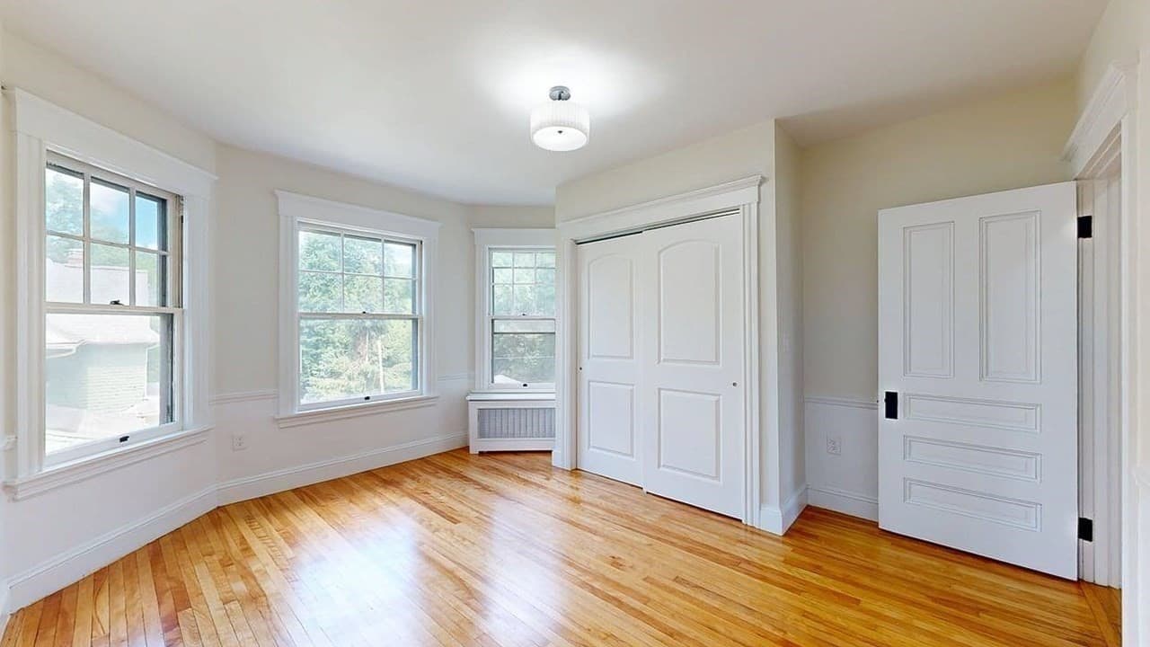Single Family Residence at 911 Pleasant St, Worcester MA 01602, photo 30 of 42
