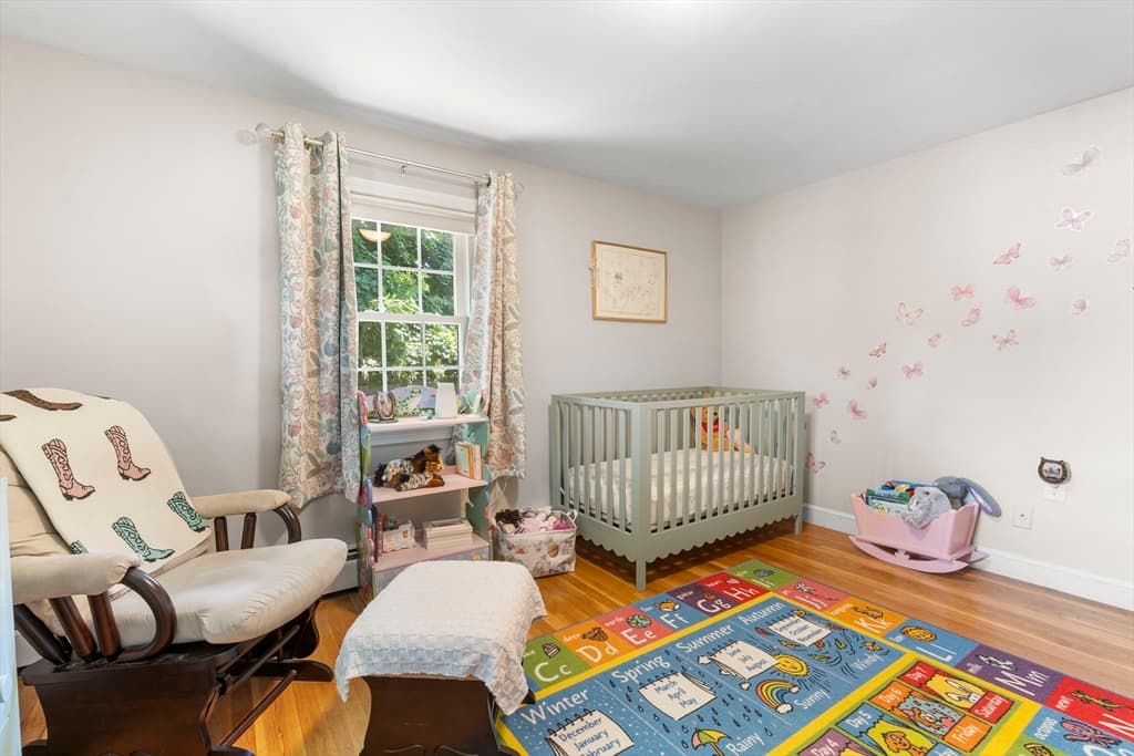 Single Family Residence at 35 Oakmeadow Ln, Methuen MA 01844, Methuen, photo 20 of 42