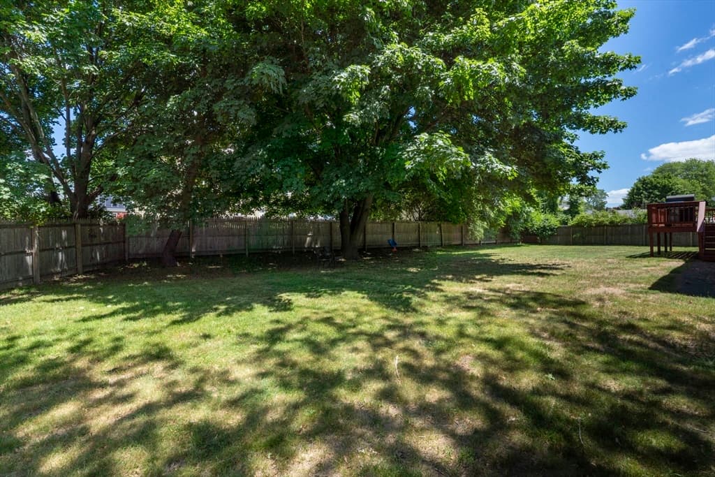 Single Family Residence at 35 Oakmeadow Ln, Methuen MA 01844, Methuen, photo 40 of 42