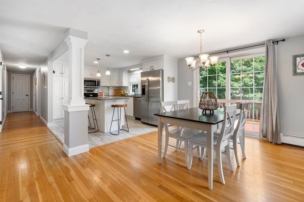 Single Family Residence at 35 Oakmeadow Ln, Methuen MA 01844, Methuen, photo 8 of 42