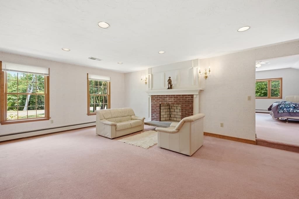 3 Windsor Drive, Foxboro MA 02035 photo 24