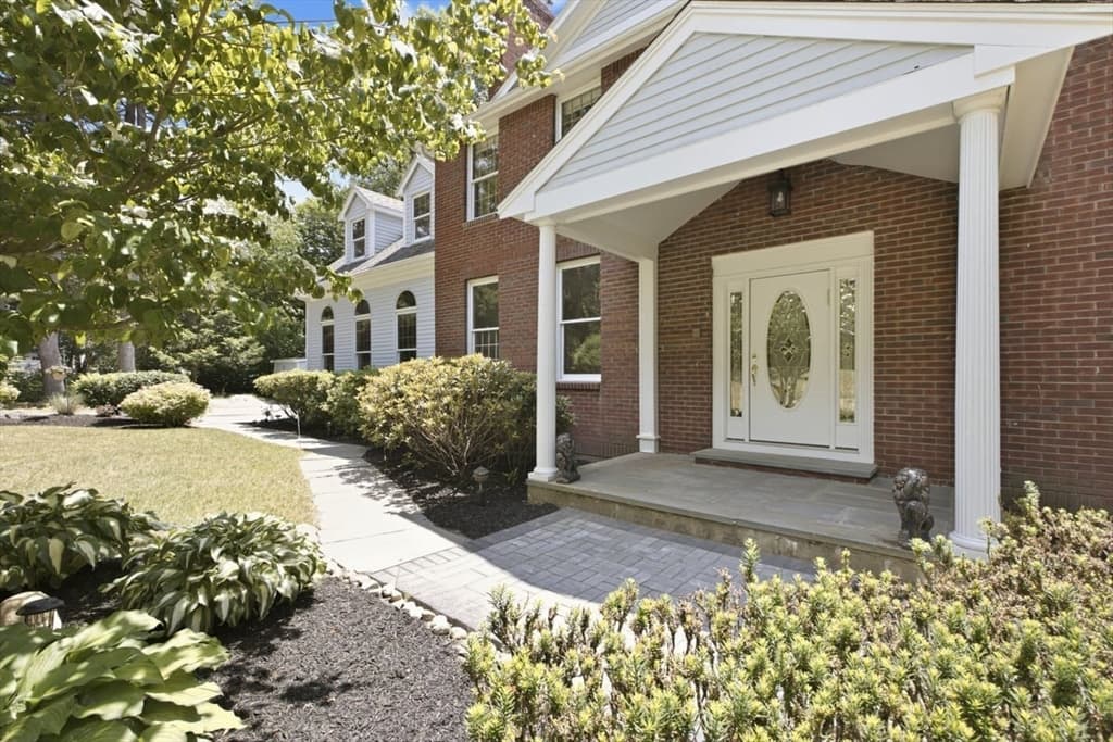 3 Windsor Drive, Foxboro MA 02035 photo 4