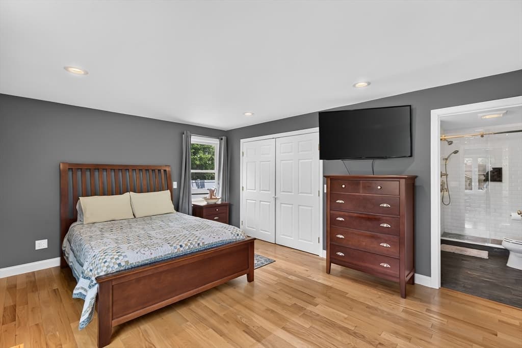 Single Family Residence at 38 Brown Ave, Lunenburg MA 01462, photo 20 of 42