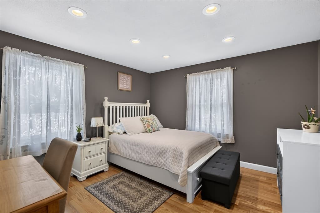 Single Family Residence at 38 Brown Ave, Lunenburg MA 01462, photo 24 of 42