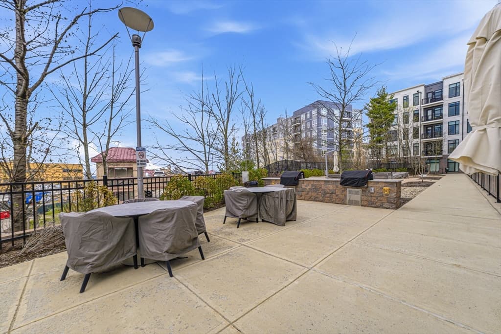 Condominium at 191 Washington St # 711, Boston MA 02135, photo 16 of 39